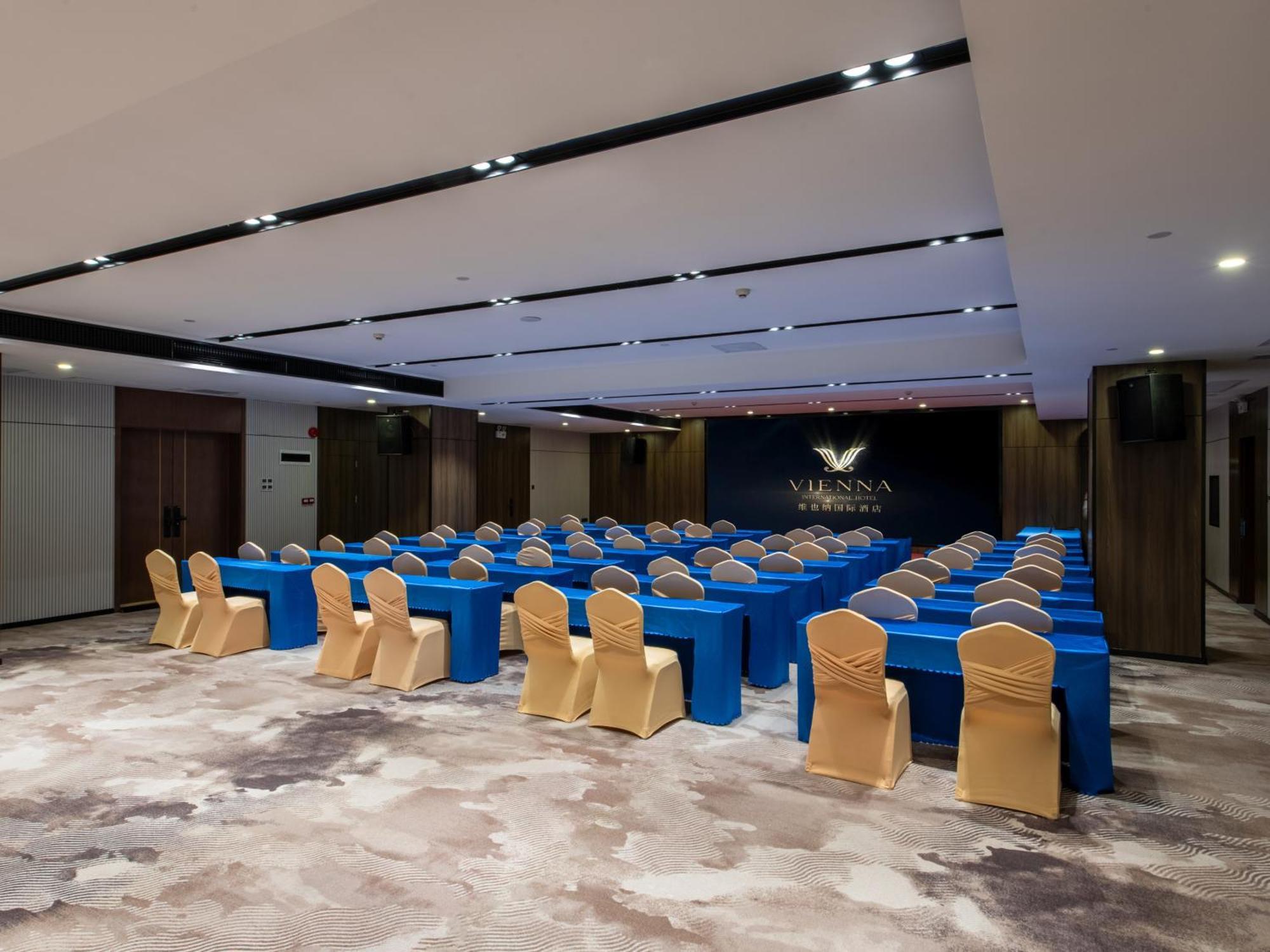 Vienna International Hotel Guangzhou Baiyun International Conference Center Dış mekan fotoğraf